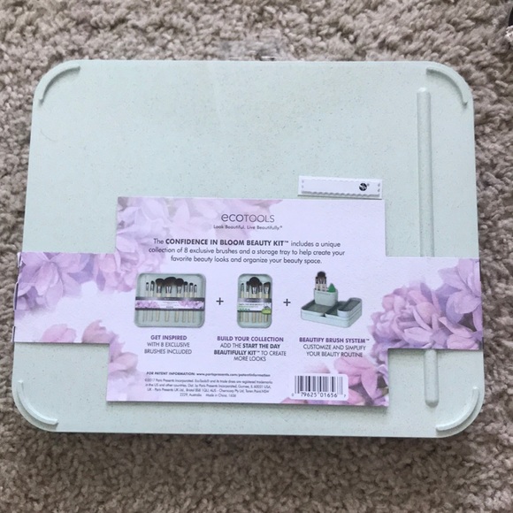 Ecotools confidence in bloom beauty kit - Picture 2 of 2
